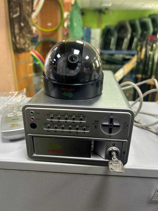 СУПЕР! Система відеоспостереження Partizan