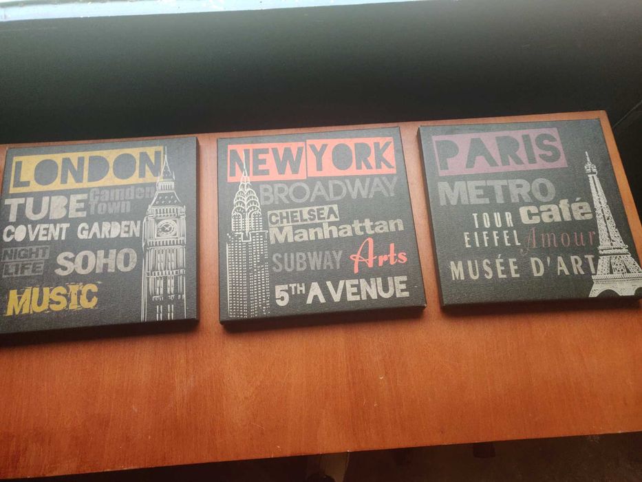 Quadros em tela preta