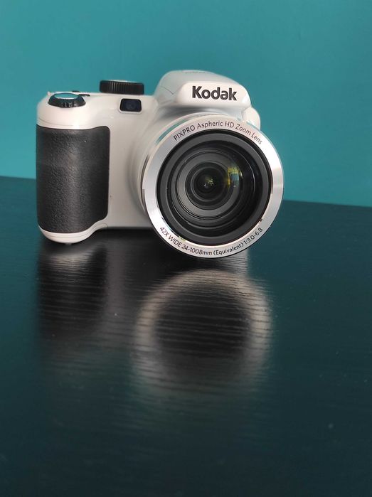 Nowy Aparat fotograficzny Kodak Pixpro AZ422