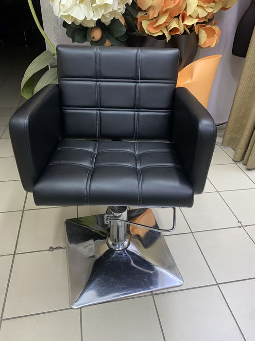 Крісло перукарське Лінда