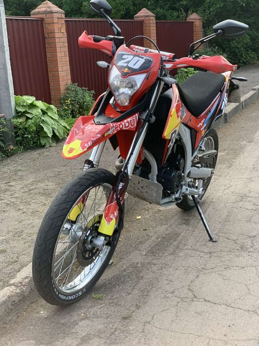 Мотоцикл LONCIN SX2