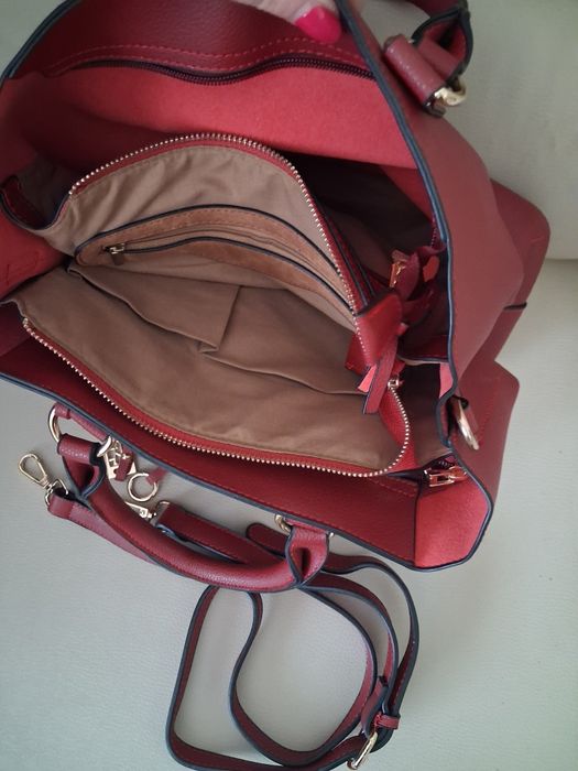 Bolsa de mulher nova