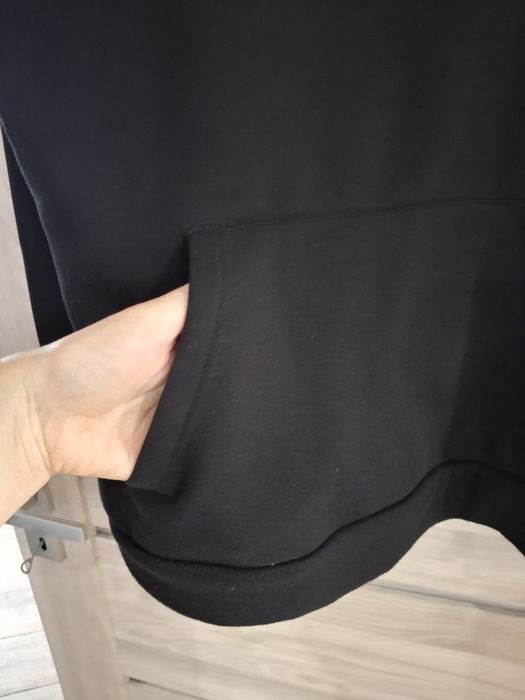 Super bluza ocieplana czarna z kapturem M