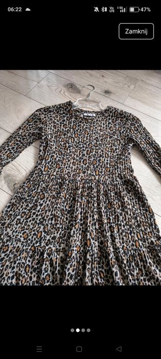 Sukienka z długim rękawem