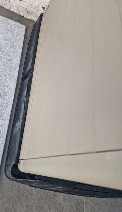 Casota para Cão Grande/Médio em Plástico/Resina resistente