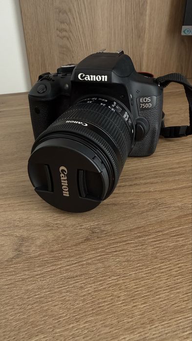 Canon EOS 750D + об'єктиви 50mm f/1.8 та 18-55mm + сумка