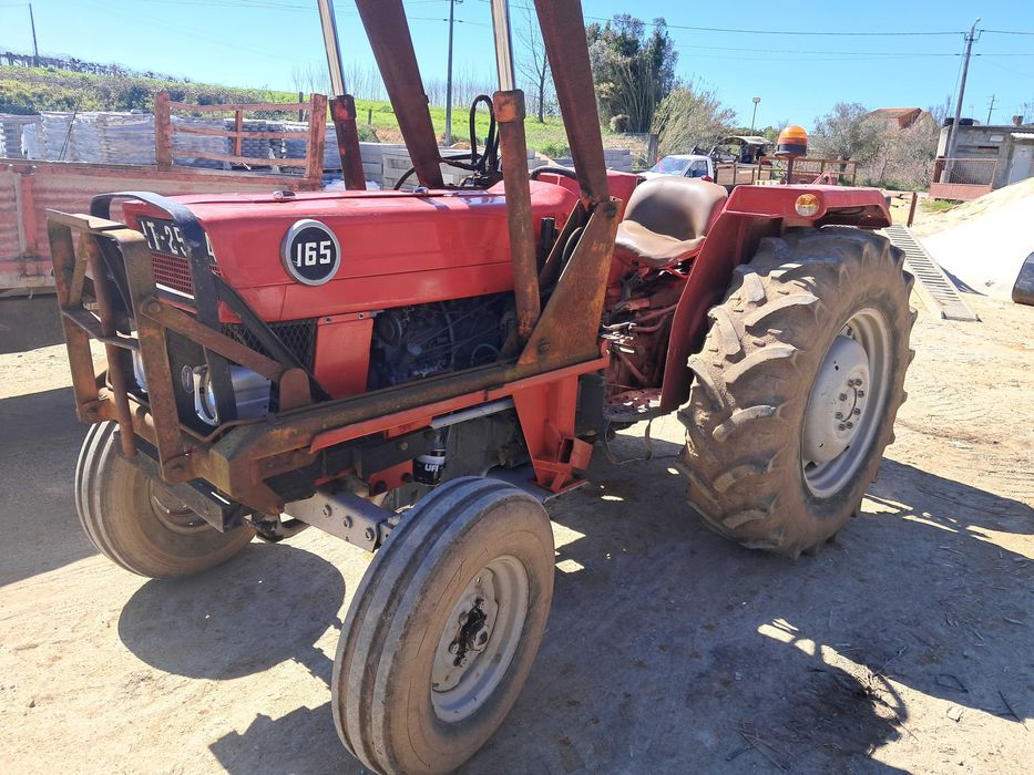 Massey ferguson 165 com carregador galucho