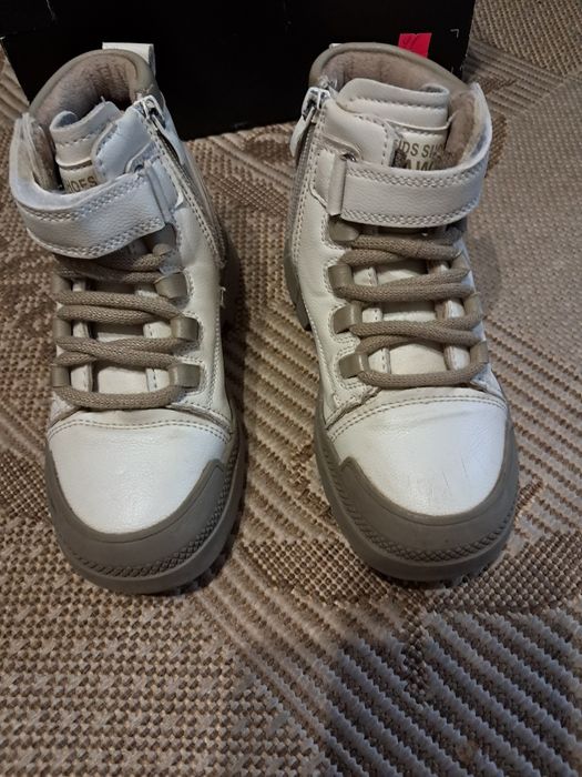 Чобітки для дівчинки 30 розмір.