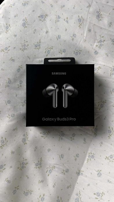 Samsung Galaxy Buds3 Pro Silver, нові