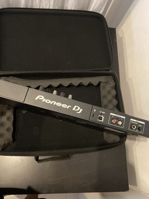 Pioneer Dj model ddj-400