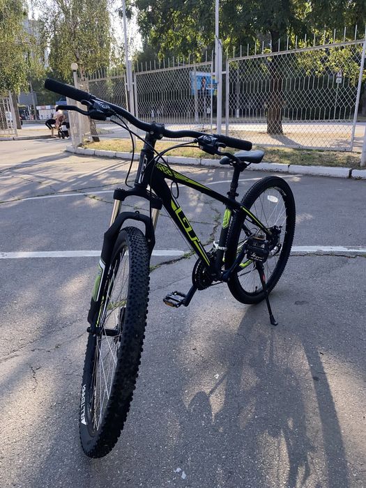 Велосипед GT aggressor comp