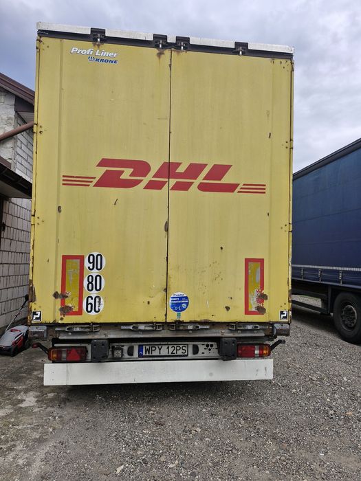 Naczepa firanka Krone