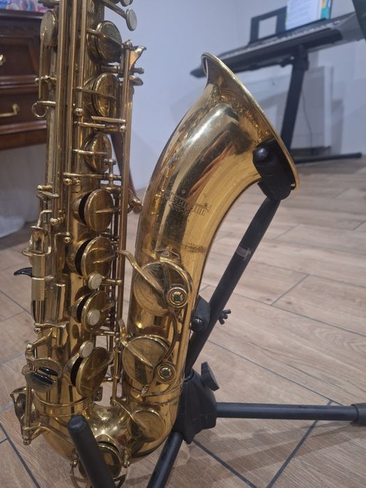 Saksofon tenorowy