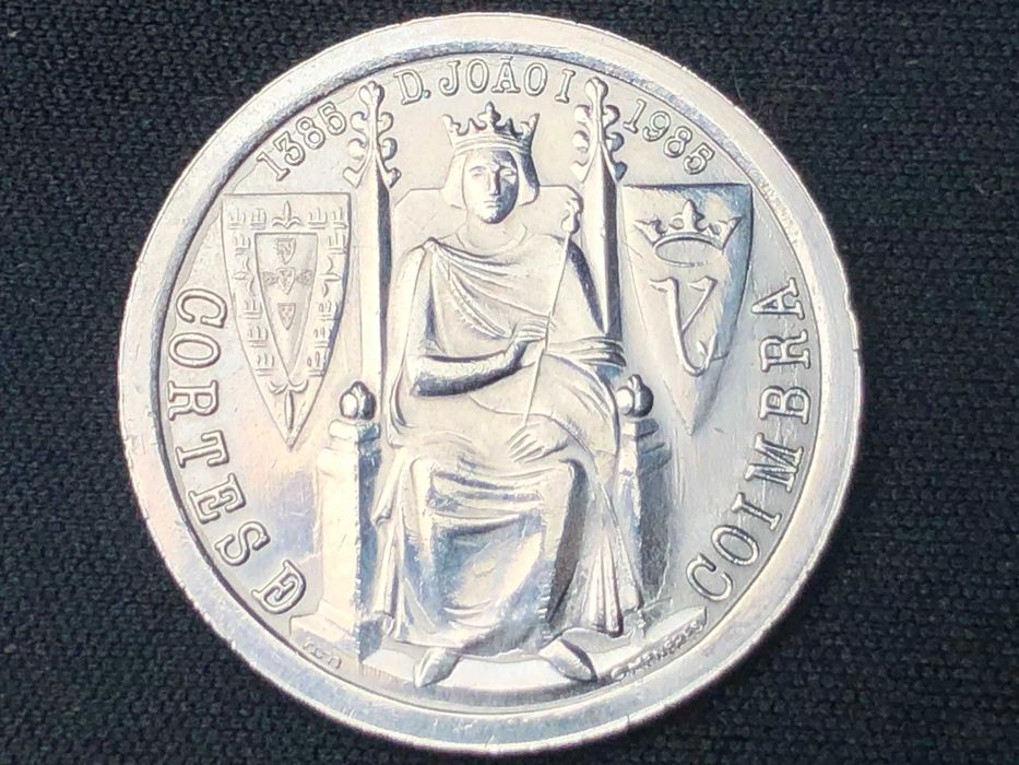 Portugal 1985 - 25 Escudos Cuproniquel - Cortes de Coimbra - 600 Anos da Batalha de Aljubarrota