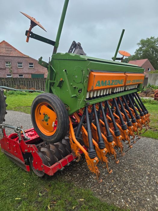 Siewnik zbożowy Amazone D8 Special 2.5m ** import DE **
