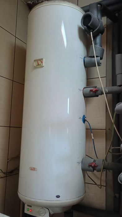 Bojler z wężownicą 140 l. Elektromet