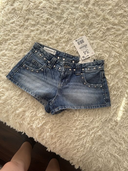 Шорти stradivarius