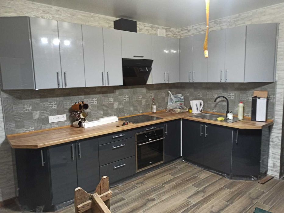 Кухні на замовлення. Меблі на замовлення