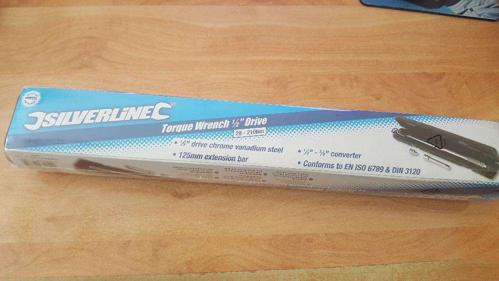Torque Wrench (28–210 Nm)