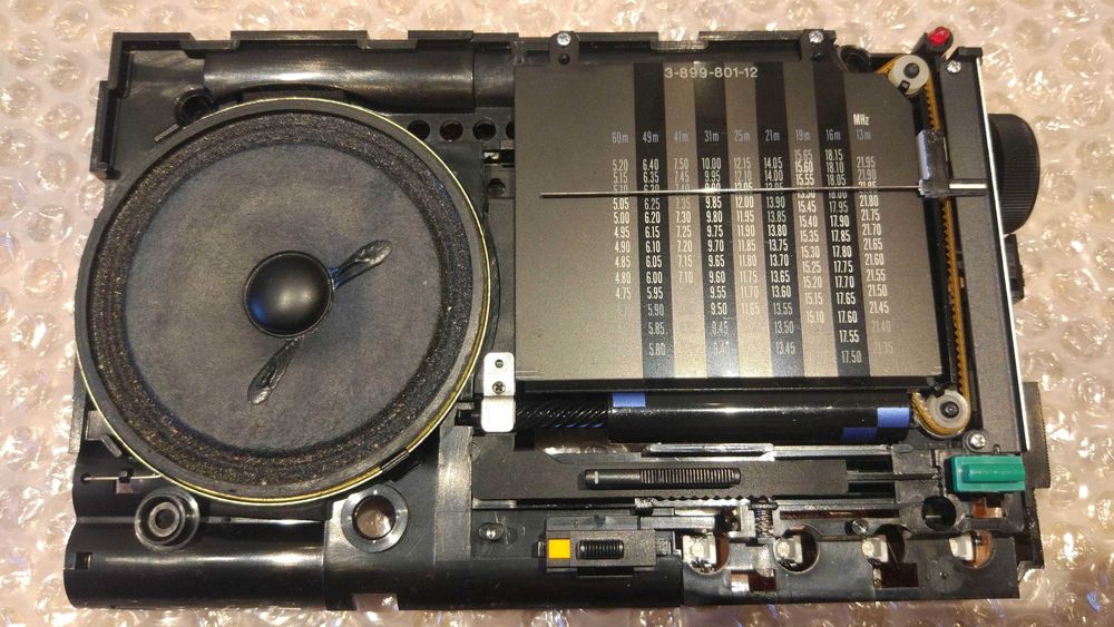 radio globalne Sony ICF-7601