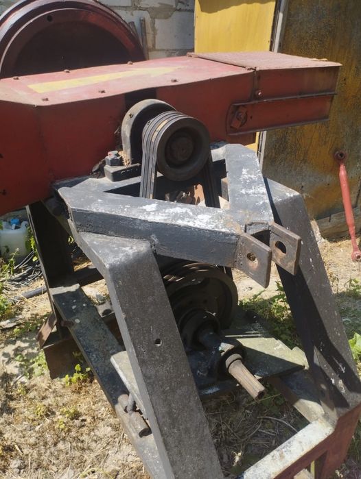 Rębak do gałęzi na WOM do ciągnika, sprawny