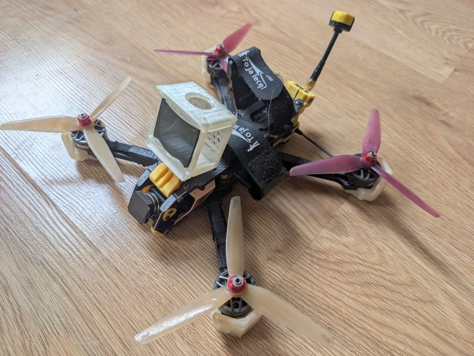 Dron fpv, speedybee mario 5, walksnail avatar hd