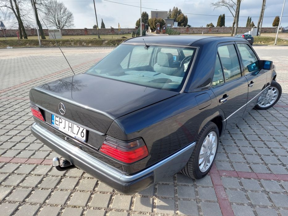 SPRZEDAM Mercedesa124