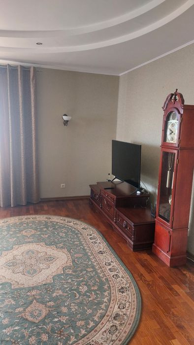 Продам 3х кімнатну квартиру в Центрі, вул. Г.Кондратьєва