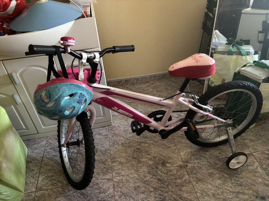 Bicicleta menina