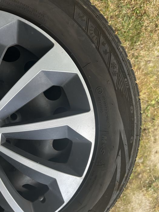 Koła stalowe 5x105 opel opony wielosezon 2023r