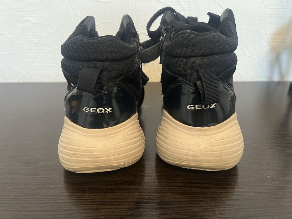 Демі черевики geox