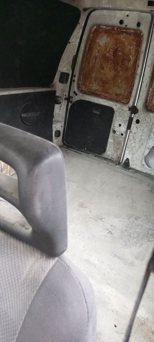 Пежо експерт продаж