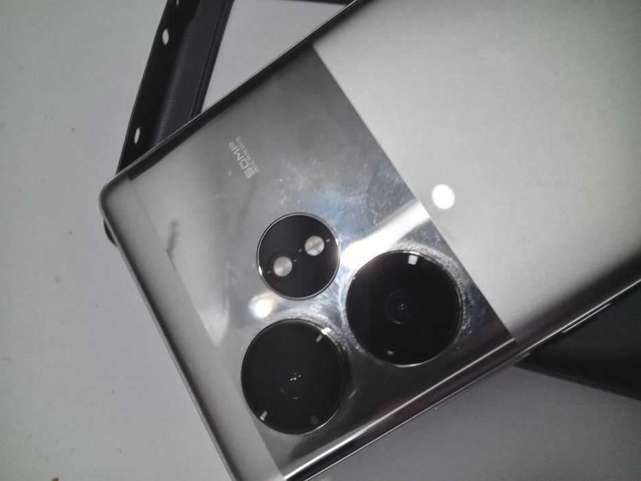 Realmi gt neo 6 12/256  обмен