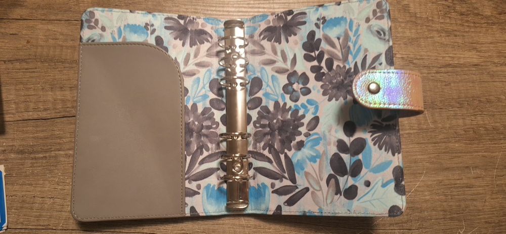 Organizer mały róż z efektem rybnej łuski