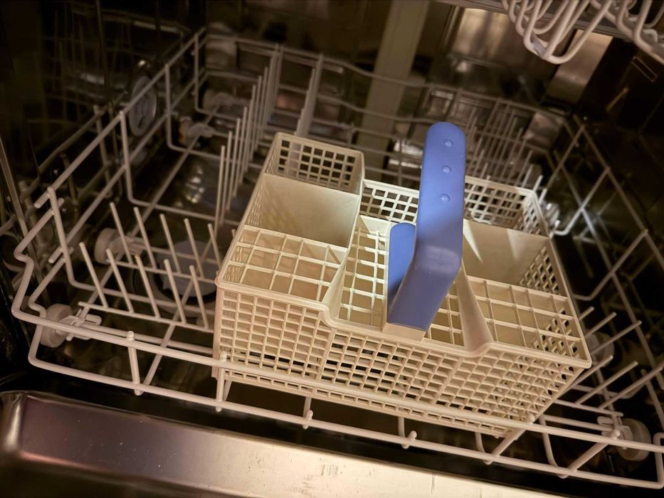 Zmywarka Whirlpool ADG7555 szer. 60 cm do zabudowy