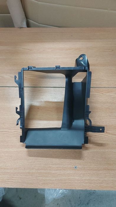 Porsche cayenne 9y0 рестайл воздуховод  9y0117336ag,9y0117335ag