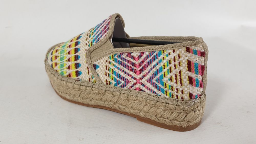 ESPADRYLE PÓŁBUTY steve madden roz 37