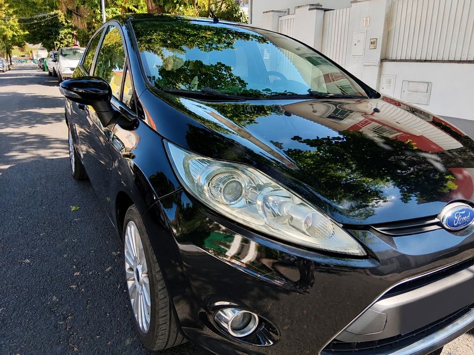 Ford fiesta 1.6 gasóleo foto 4