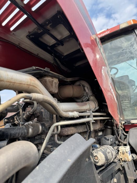 Трактор CASE MX340.