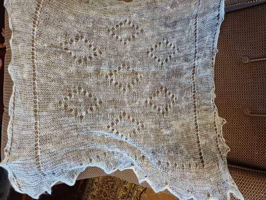 Хустка пухова Павутинка