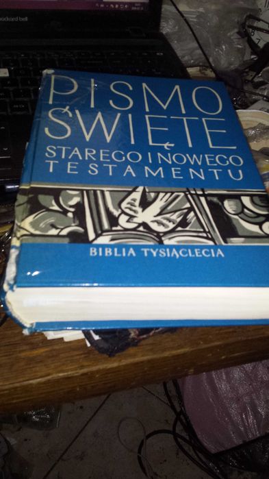 biblia pismo święte starego i nowego testamentu  biblia tysiąclecia