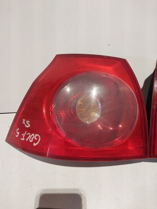 Vw volkswagen Golf V tylna lampa tył prawa lewa prawy lewy hatchback