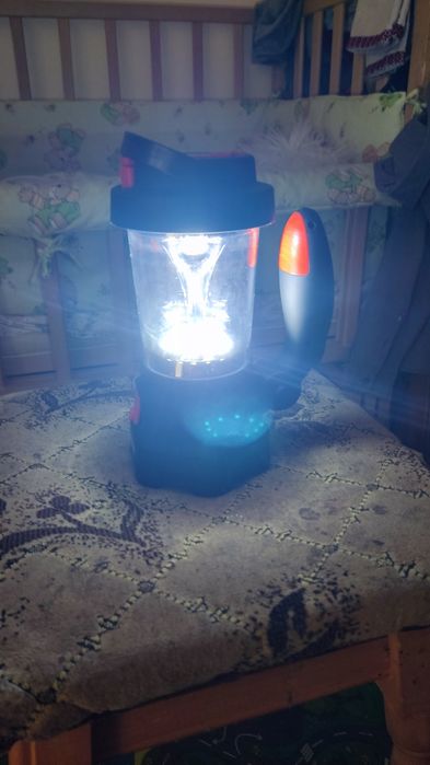 Світлодіодна 4 в 1 динамо-лампа Duronic Hurricane USB