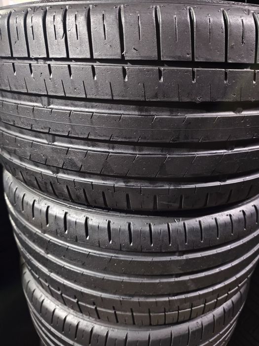 225/35/18 semi novos