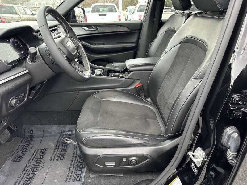 2023 Jeep Grand Cherokee L