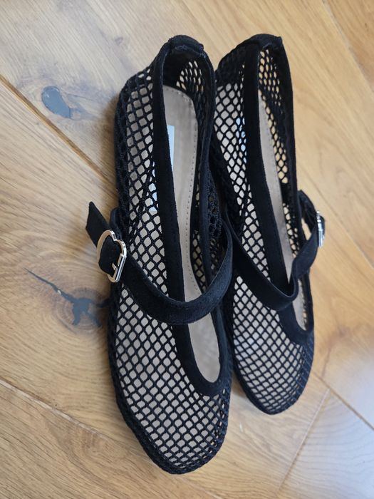 Baleriny siateczkowe nowe r.39