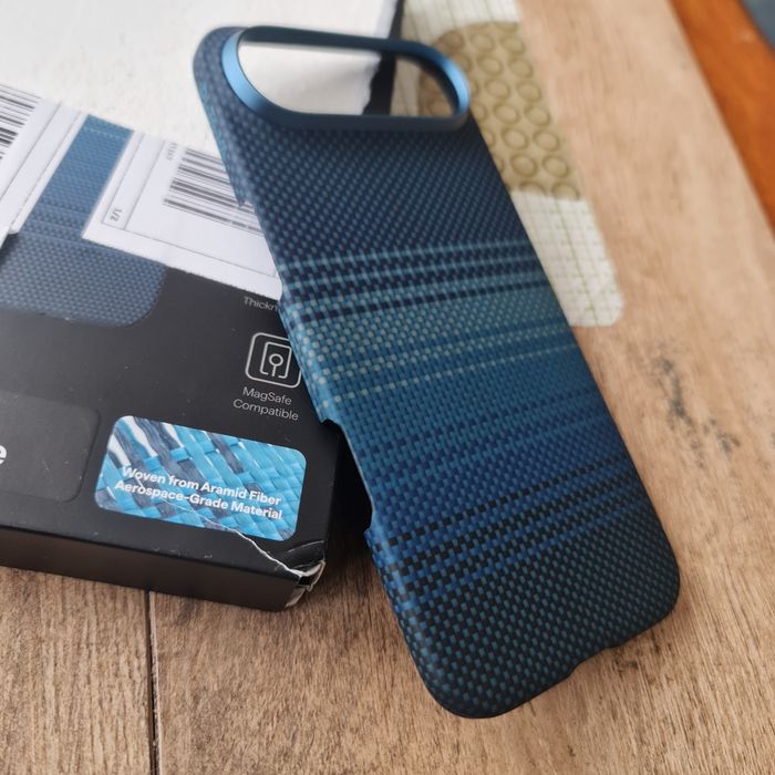 Etui pitaka Iphone Air