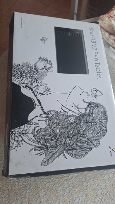 Tablet graficzny mało używany.