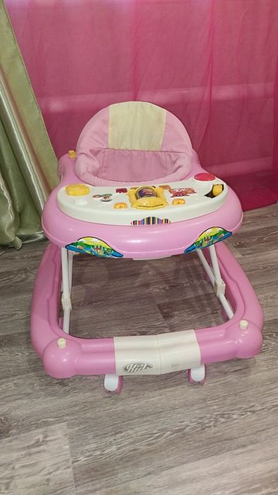 Ходунки для девочки