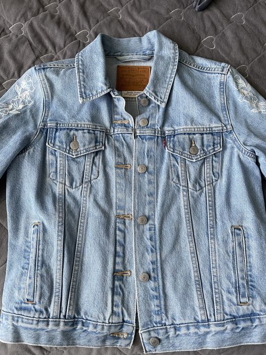 Джинсовка, джинсова куртка Levis, м.